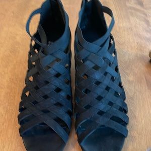 Eileen Fisher Strappy Wedge Sandal  Black Suede Sandal size 10 hardly worn.